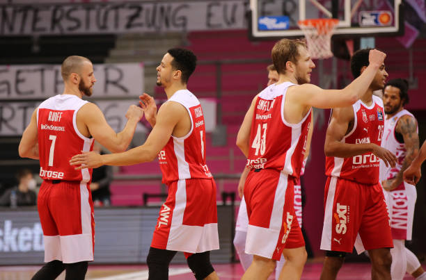 迷和媒体的 迷和媒体的