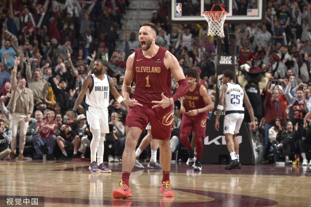 经验丰富的 经验丰富的